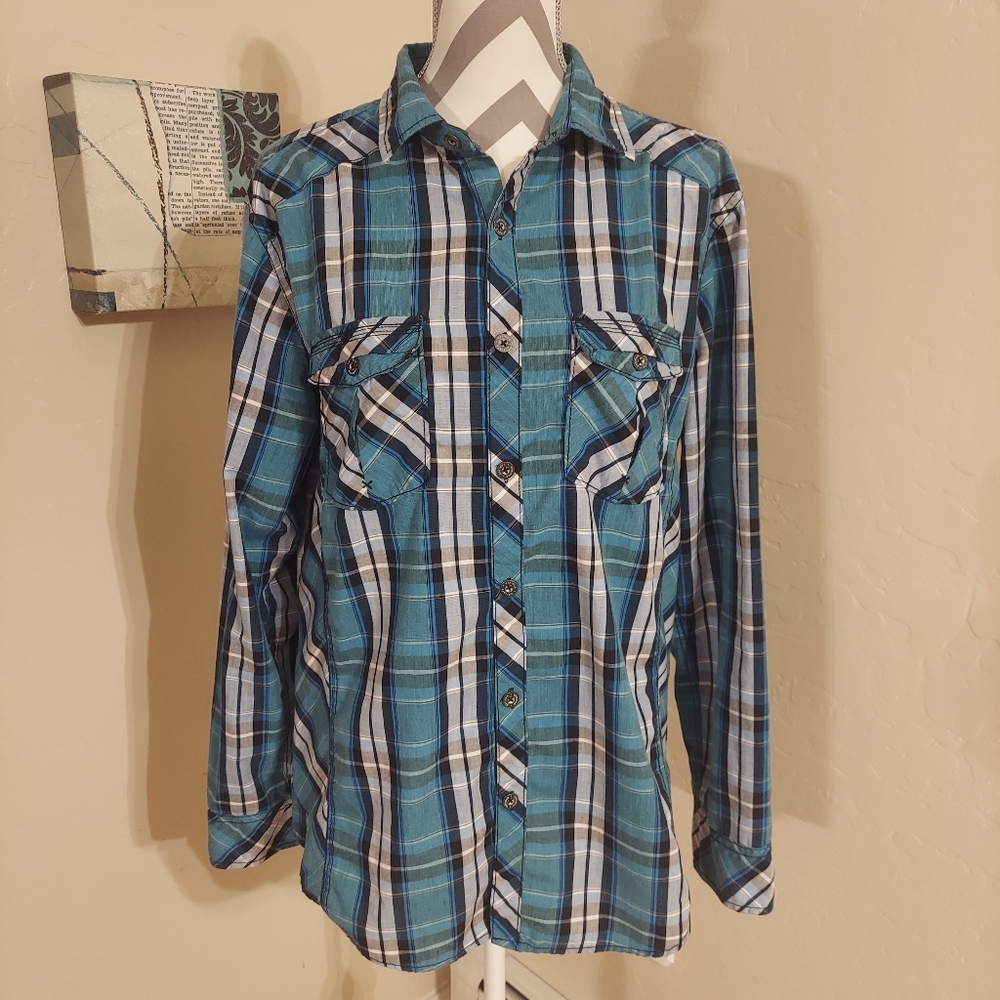 Various Artists Flannel Longsleeve Buttondown